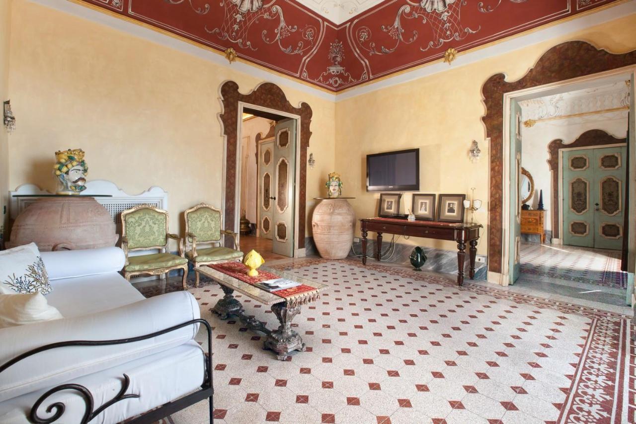 Estate4Home - Palazzo Crocione Позитано Экстерьер фото