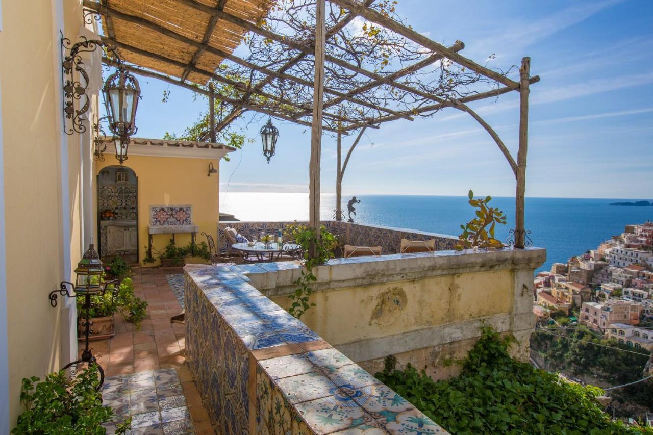 Estate4Home - Palazzo Crocione Позитано Экстерьер фото